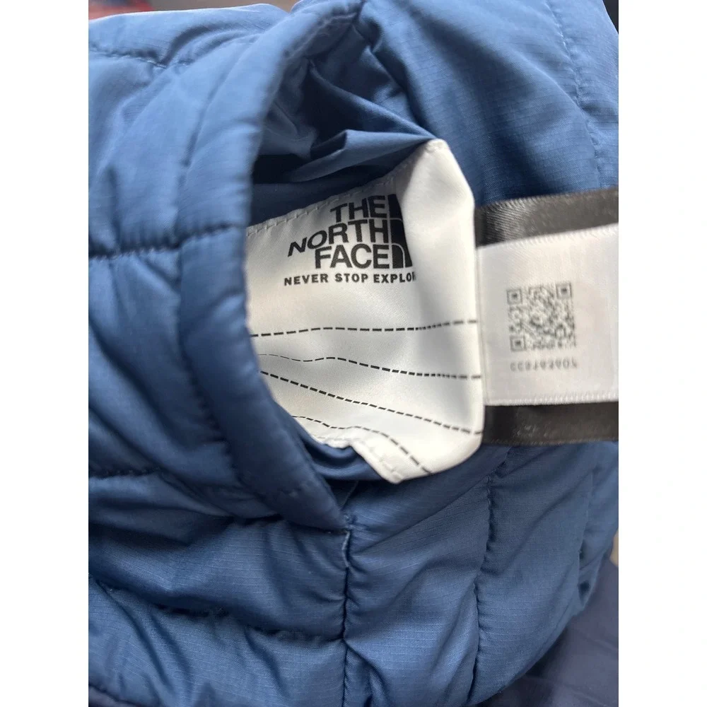 The North Face size 100%